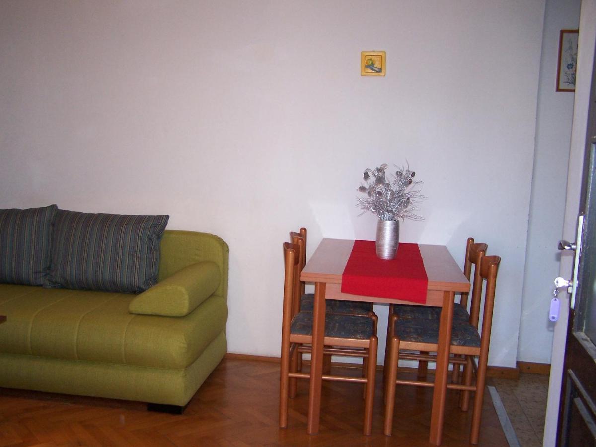 Apartments Sestan Novalja Luaran gambar
