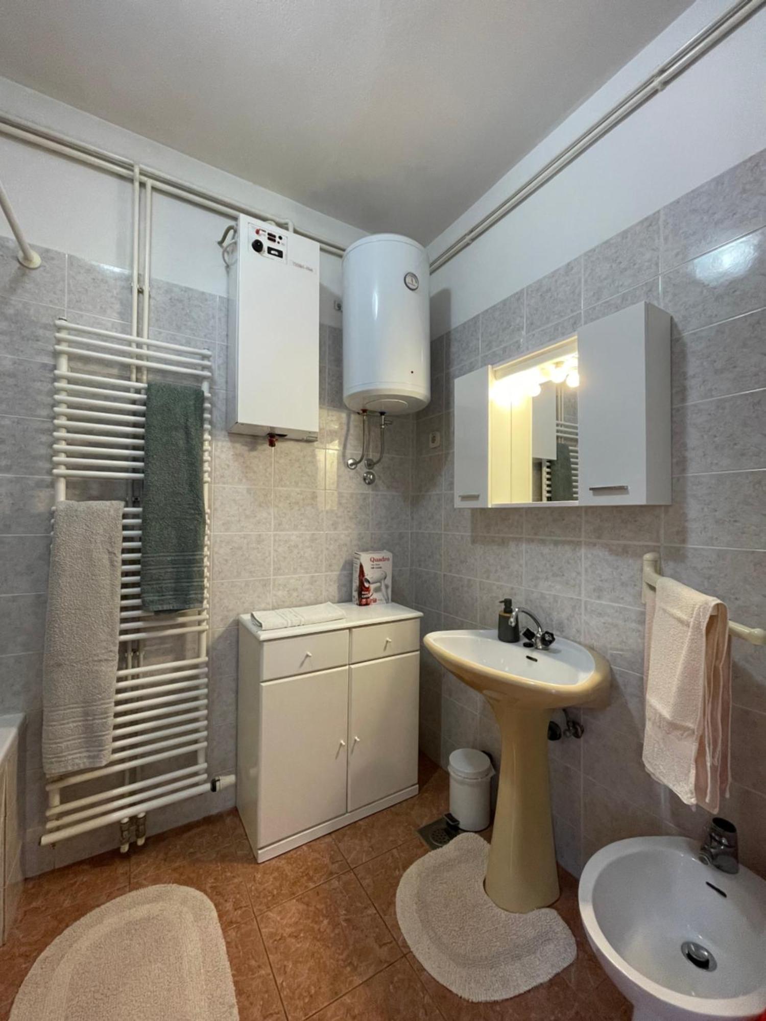 Apartments Sestan Novalja Luaran gambar